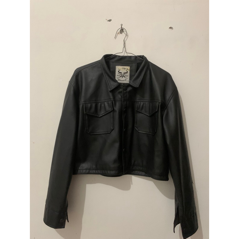 leather jaket