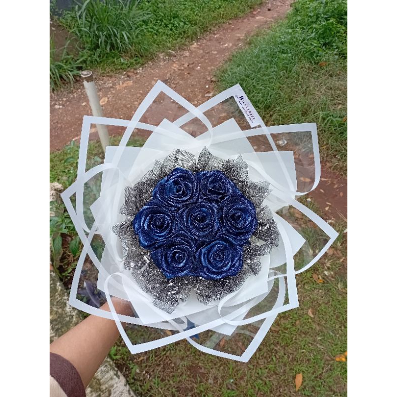 

BUKET BUNGA PITA SATIN 7 TANGKAI+GLITER