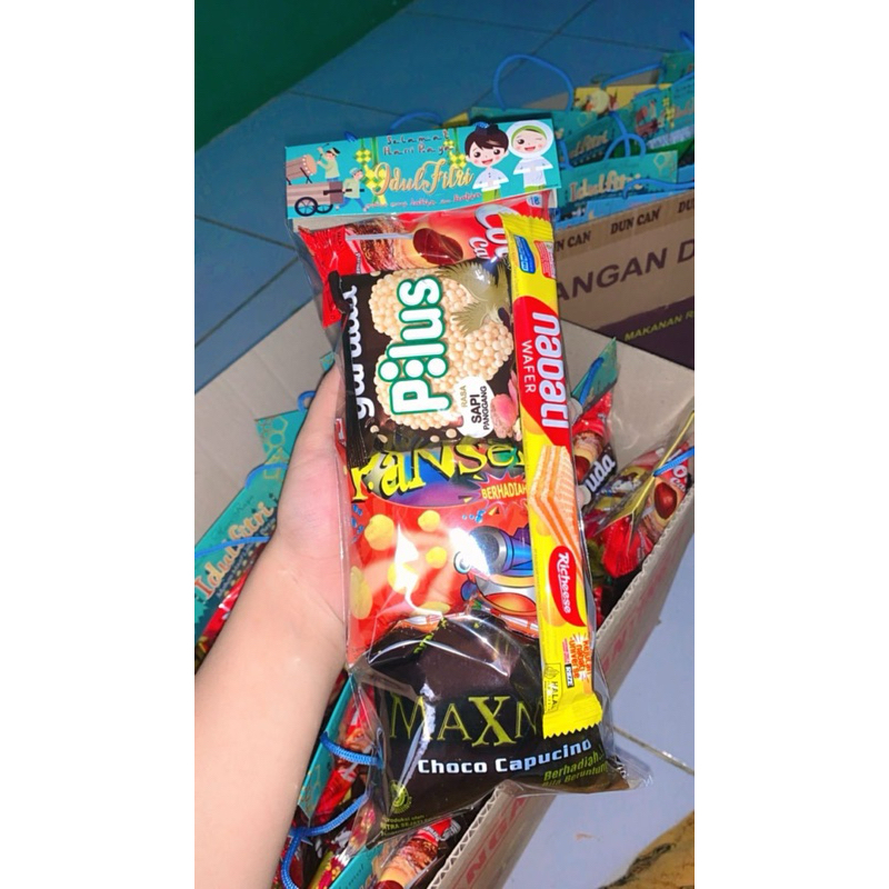 

HAMPERS SNACK TERMURAH DI SHOPEE