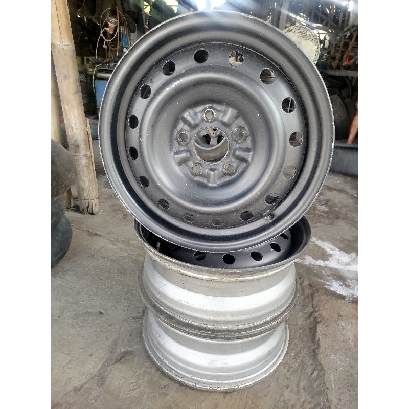 Velg kaleng R16 pcd 114 x 5
