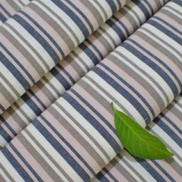 Kain Lurik ATBM Jogja by Dibyo Lurik Benang Katun Kain Tradisional Kain Motif