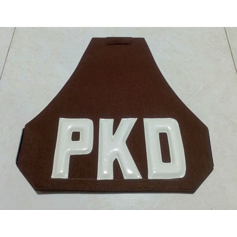 Ban lengan PKD/ban tangan PKD timbul