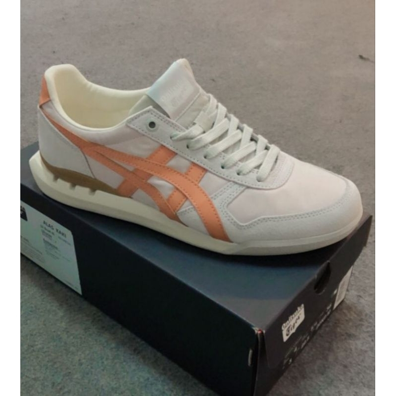Sepatu Pria ONITSUKA TIGER Ultimate 81 Original 100%