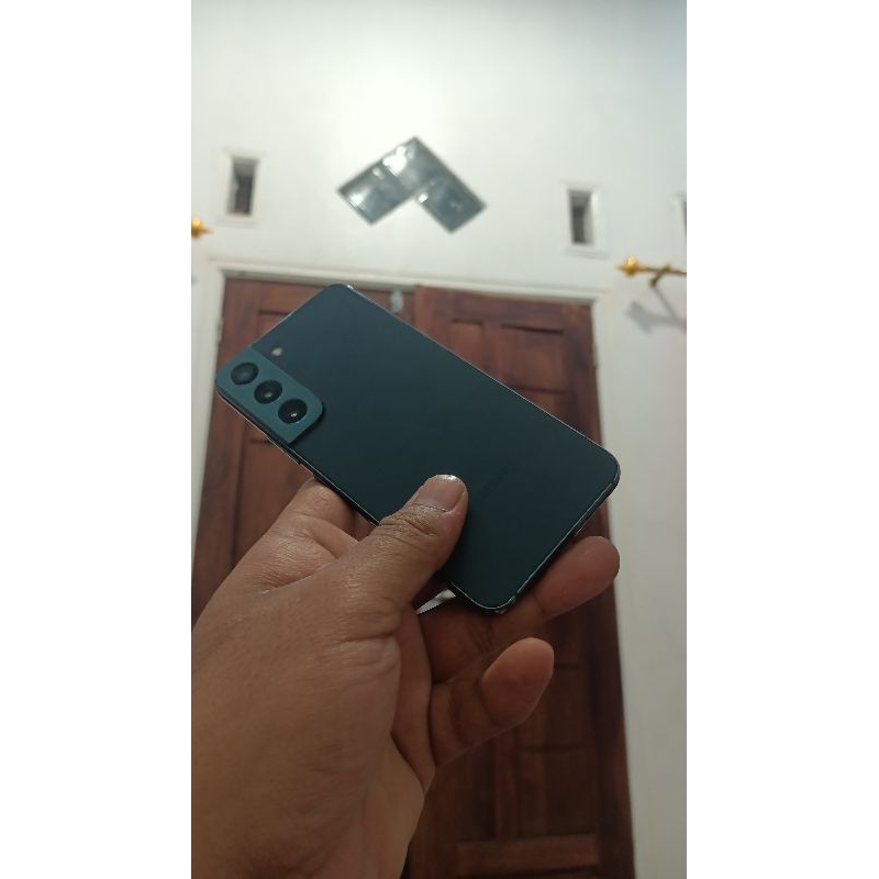 SAMSUNG S22 8/128 SECOND