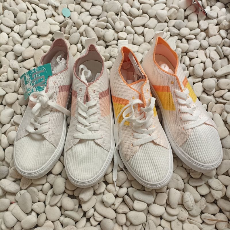 LEV By Zandilac Sepatu Sneakers Wanita Rajut Halus CH241174WD