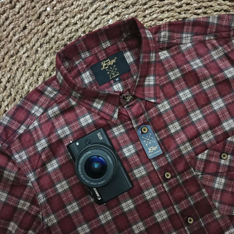 F2D Kemeja Flanel Dark Navy Green Elegant Best Seller / flanel/hem pria/ flanel pria/ kemeja flanel/