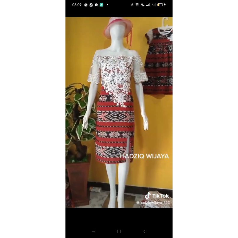 DRESS TENUN BROKAT PUTIH