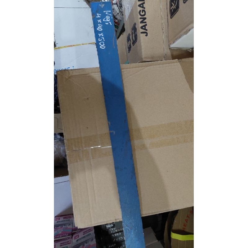 Plat baja bohler n695 4x40x500 mm tebal 4mm bahan untuk golok pisau