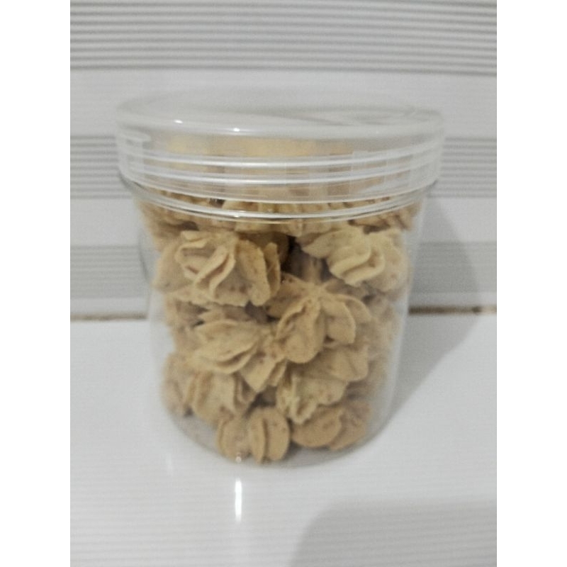 

Kue Kering Rentak Keju Toples 600 ml - Homemade - Cocok untuk Hampers Hari Raya Lebaran, Tahun Baru, Imlek