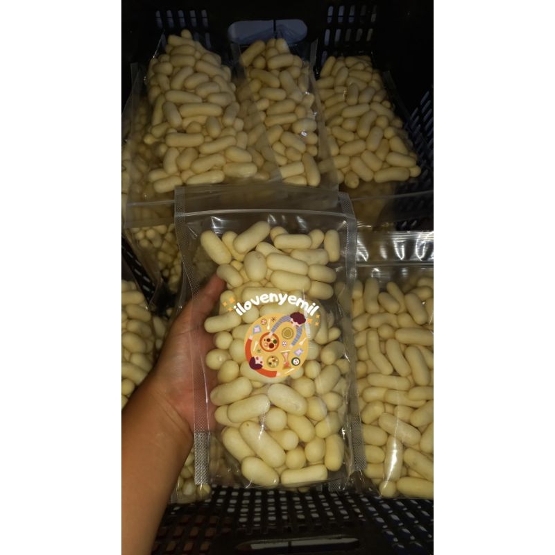 

Snack Pilus Gurih renyah