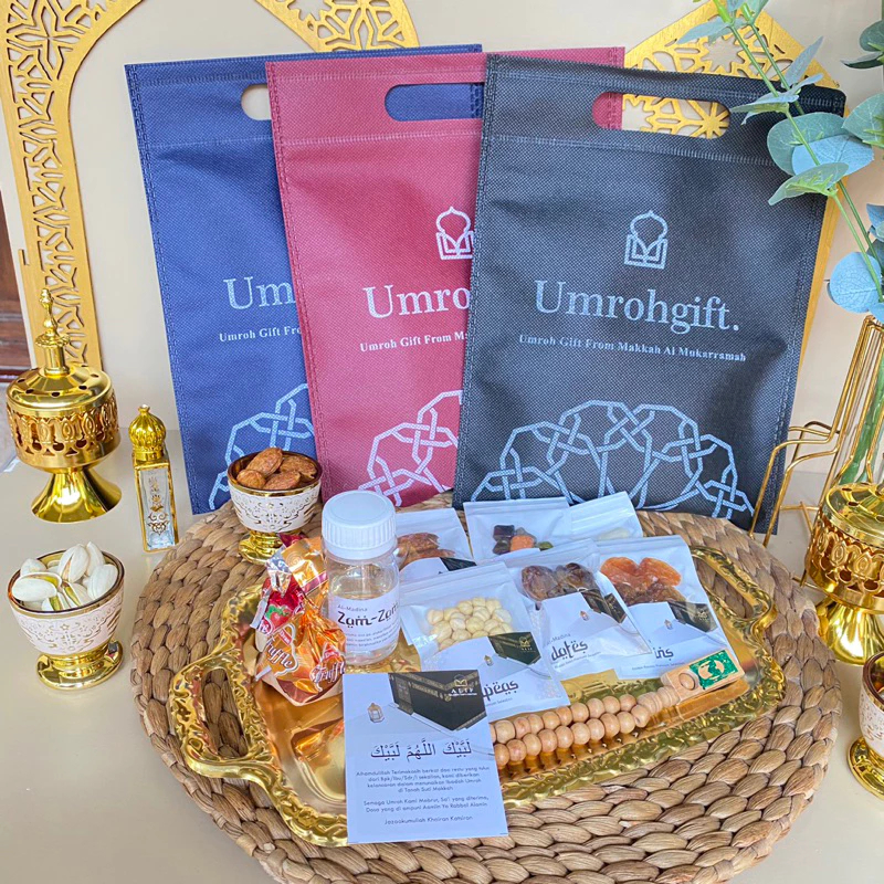 

Arafah Eco Set (bisa req tanggal pengiriman) Snack Oleh Oleh Umroh Haji Ekonomis