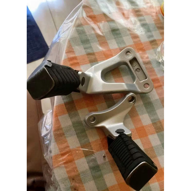 foot step yamaha mio sporty original bawaan motor