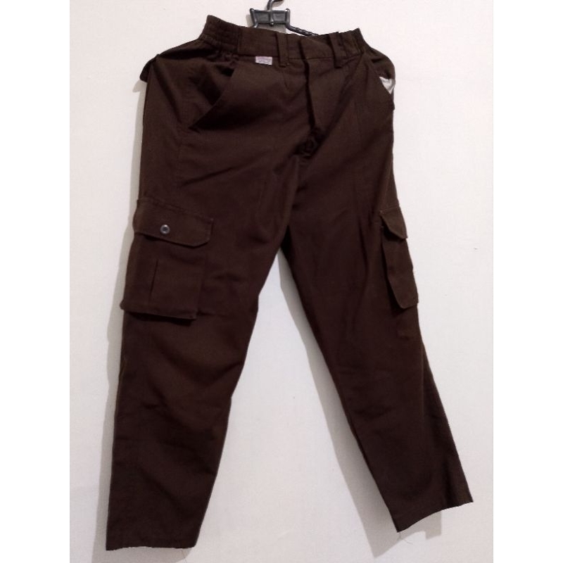 CELANA SEKOLAH PRELOVED