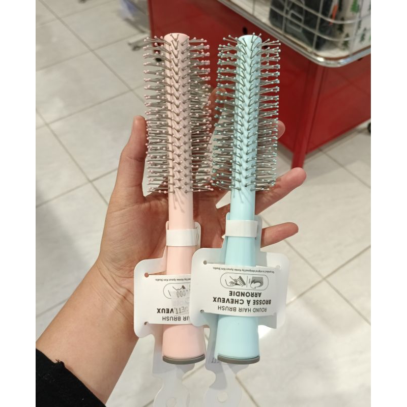 MINISO Round Hair Brush
