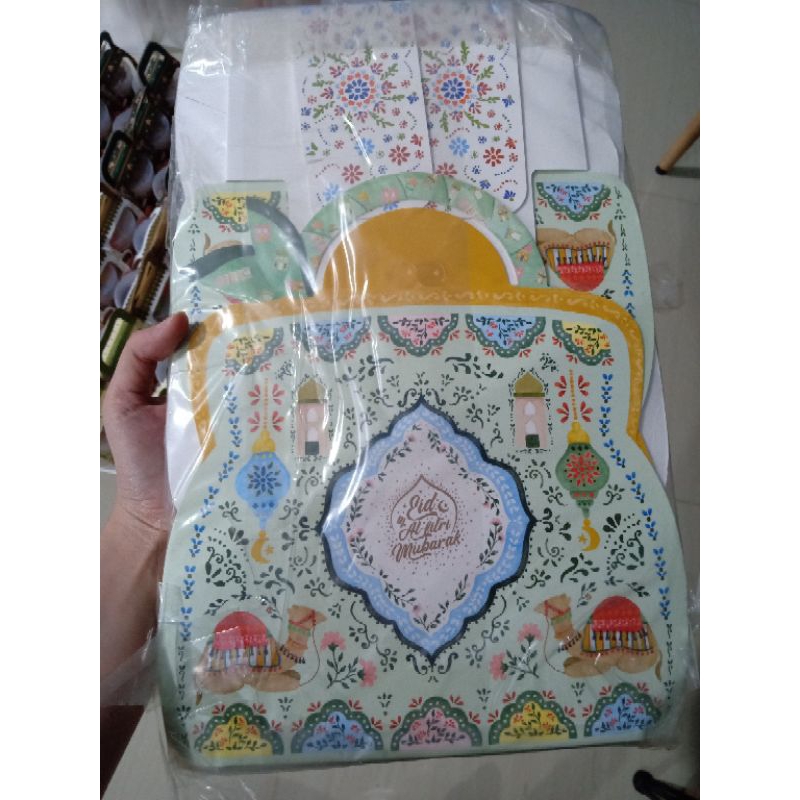 

tas hampers kotak box lebaran jinjing idul fitri 2 toples 600 ml parcel kue kering hanum tembilahan riau