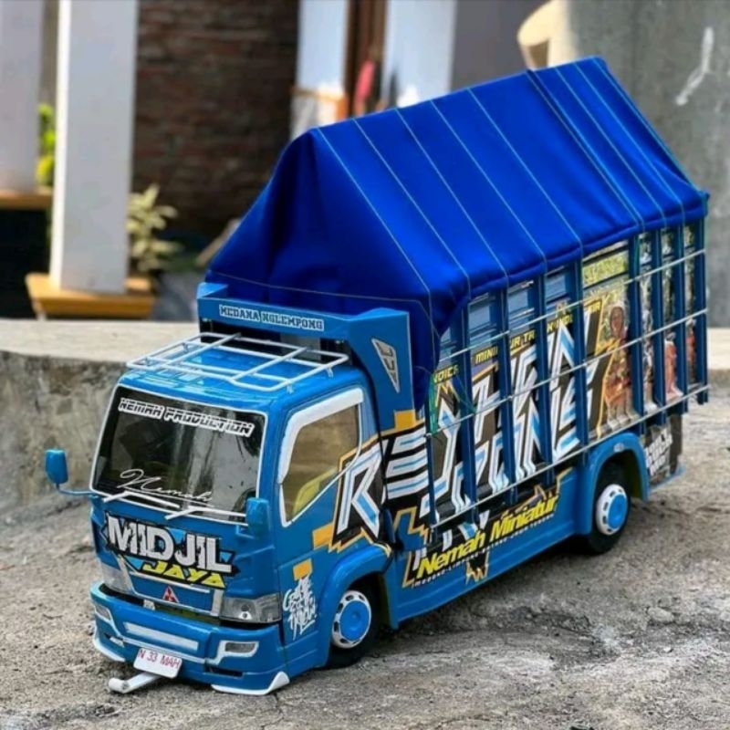Miniatur truk oleng new Wahyu abadi biru pake lampu leed bisa belok oleng mainan edukasi anak