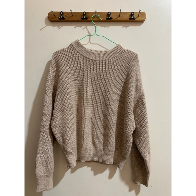 sweater rajut uniqlo