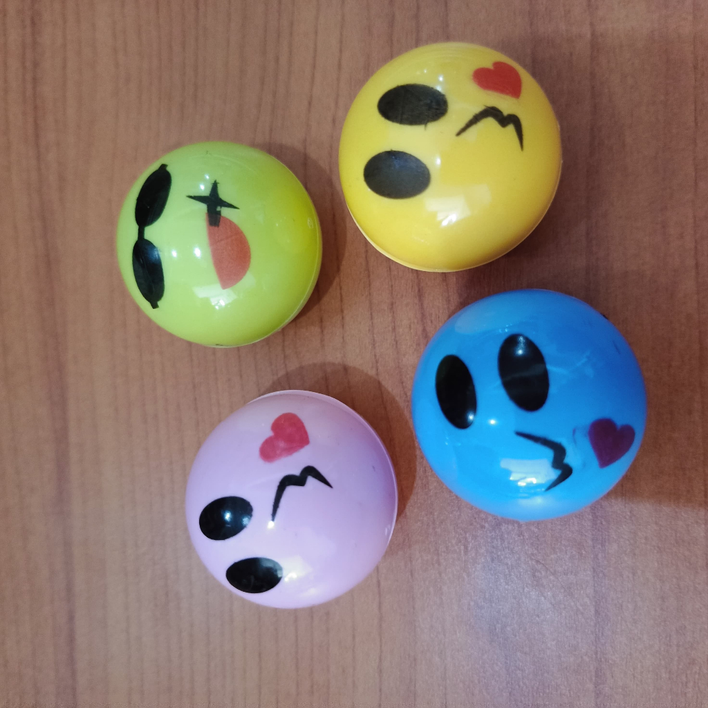 

Sharpener Orotan Serutan Rautan Bulat Smile Emoji