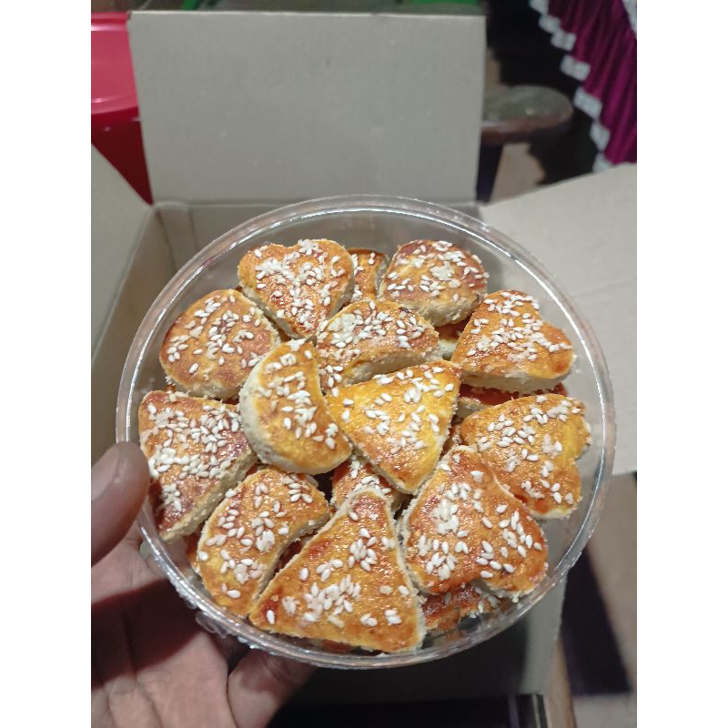 

kue kacang Kering murah meriah