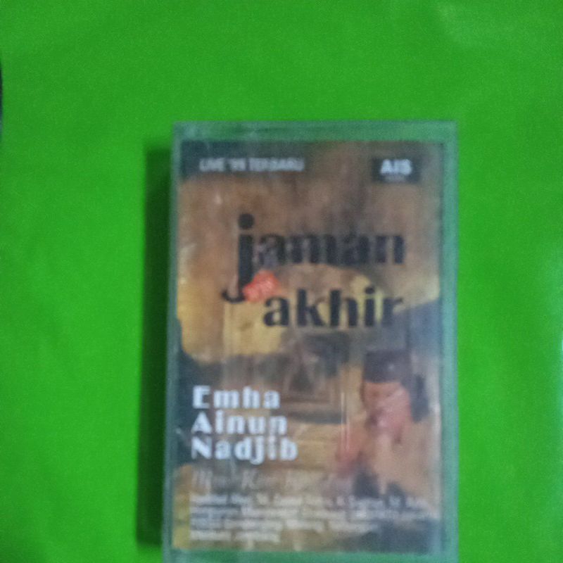 KASET PITA EMHA AINUN NAJIB  0146