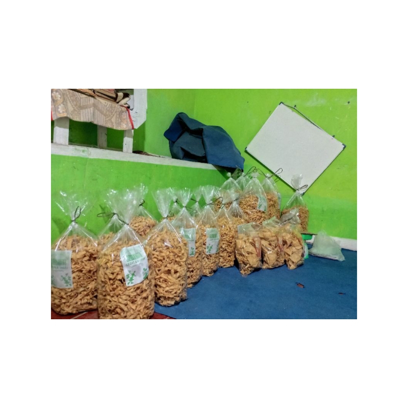 

kripik pangsit