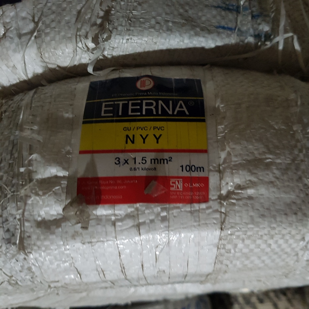 Eterna Kabel Listrik NYY 3 x 1.5 mm² Rol 100 Meter
