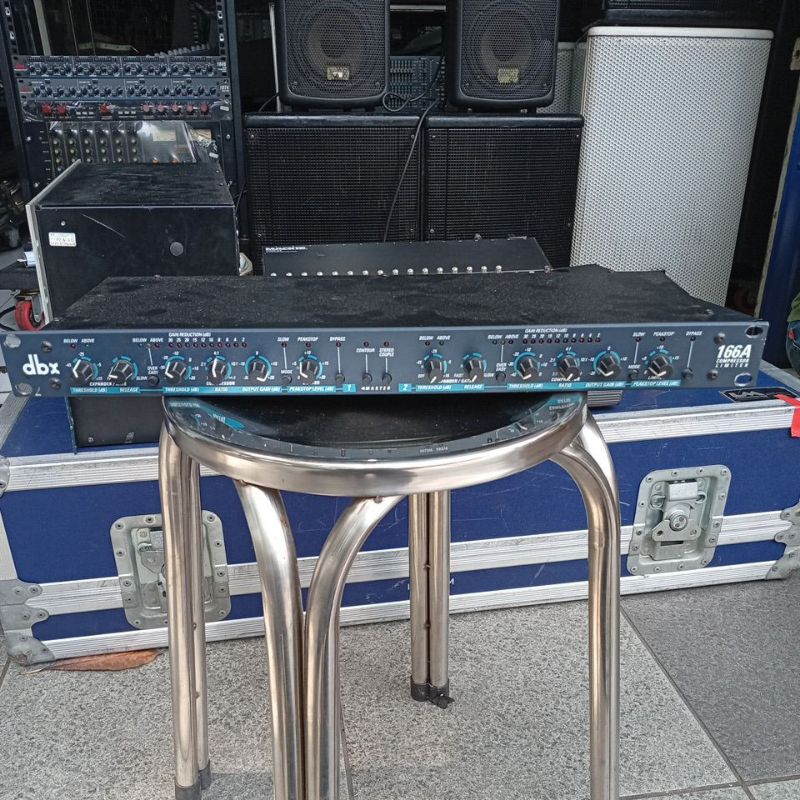 original DBX 166A USA DUAL COMPRESSOR LIMITER