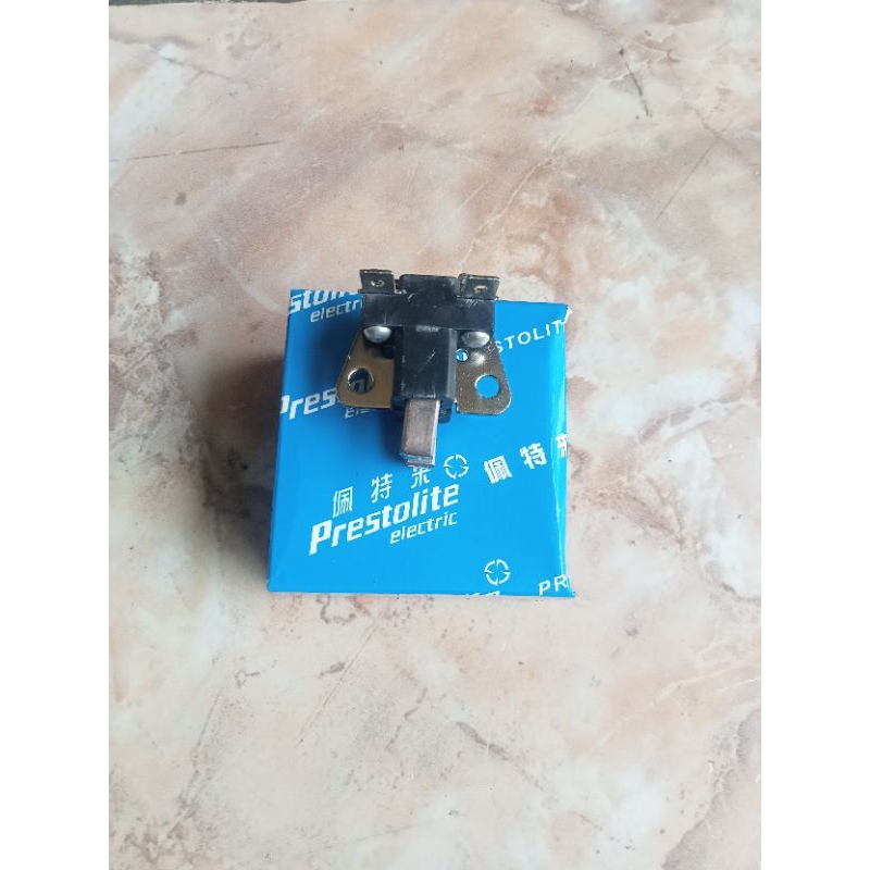 holder brush dinamo alternator ac bus bis thermoking(prestolite ori)