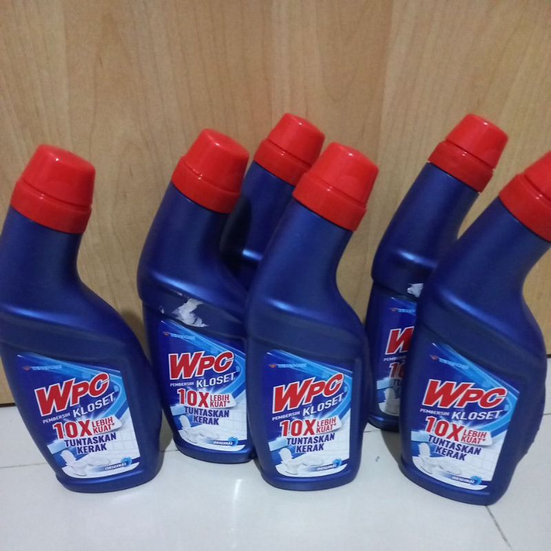 WPC PEMBERSIH CLOSET 240ML
