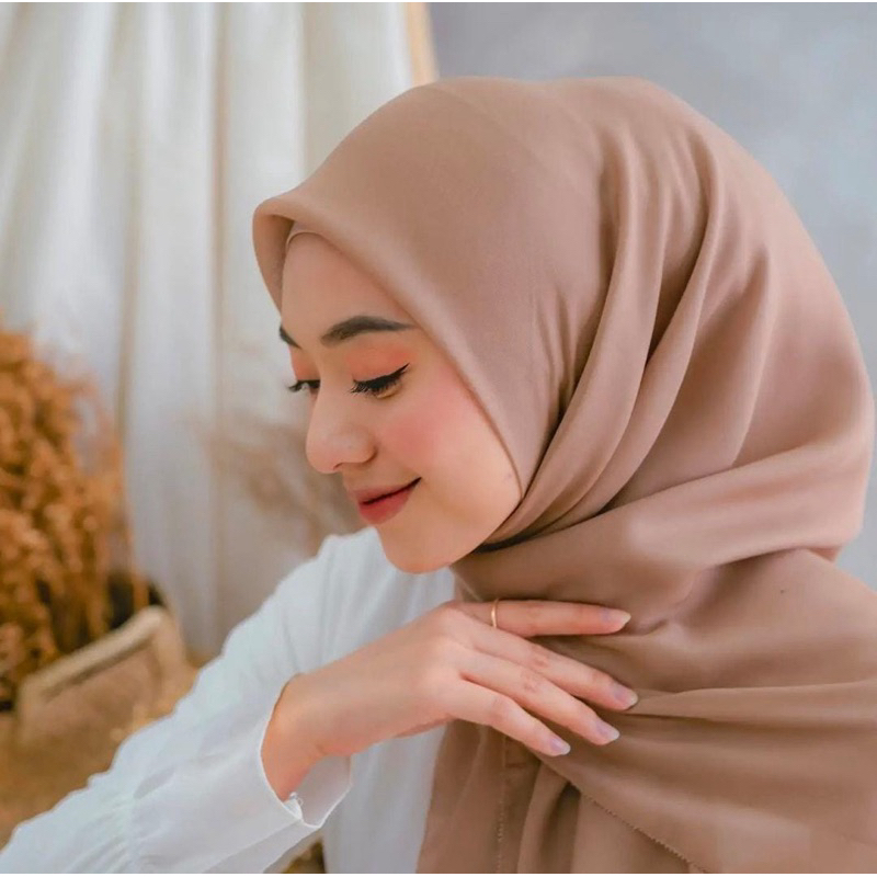 PARIS PREMIUM ZYZA BY RAUDHAH // HIJAB SEGIEMPAT PARIS PREMIUM ZYZA BY RAUDHAH