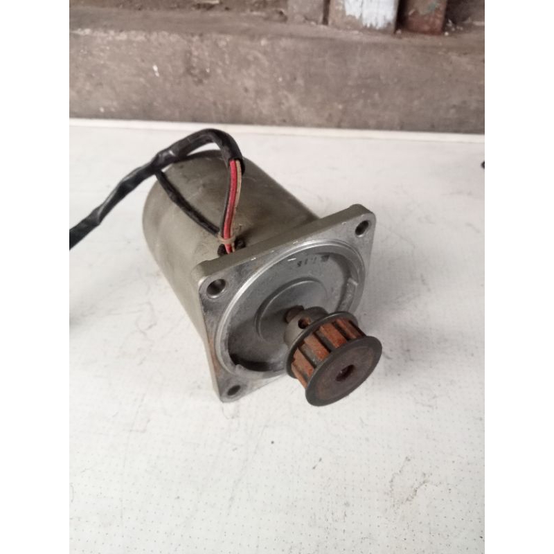 dinamo AC 220v 40w monggo