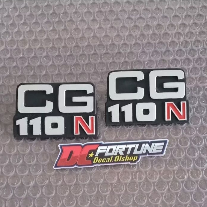 emblem honda cg 110 n logo samping honda cg 110 n silver merah