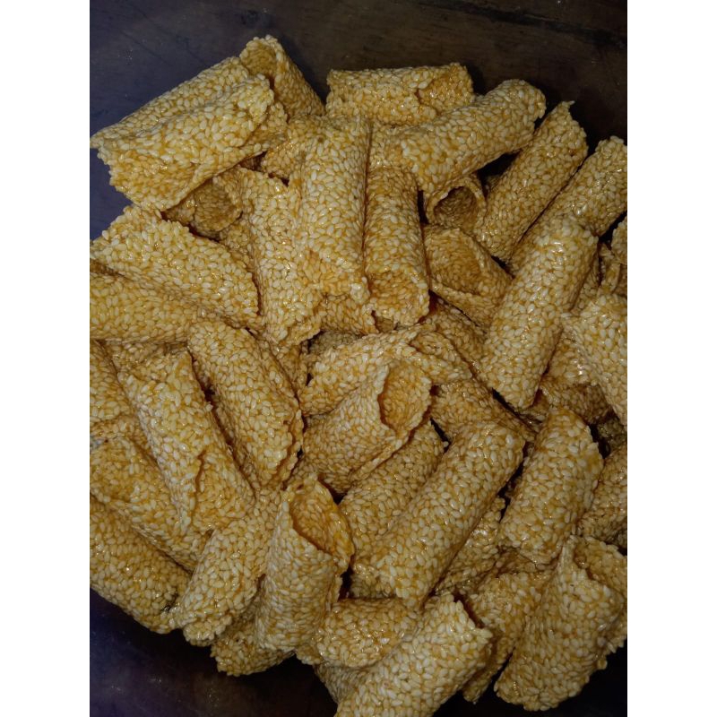 

NOGA WIJEN Aliza's Mama kue jadul