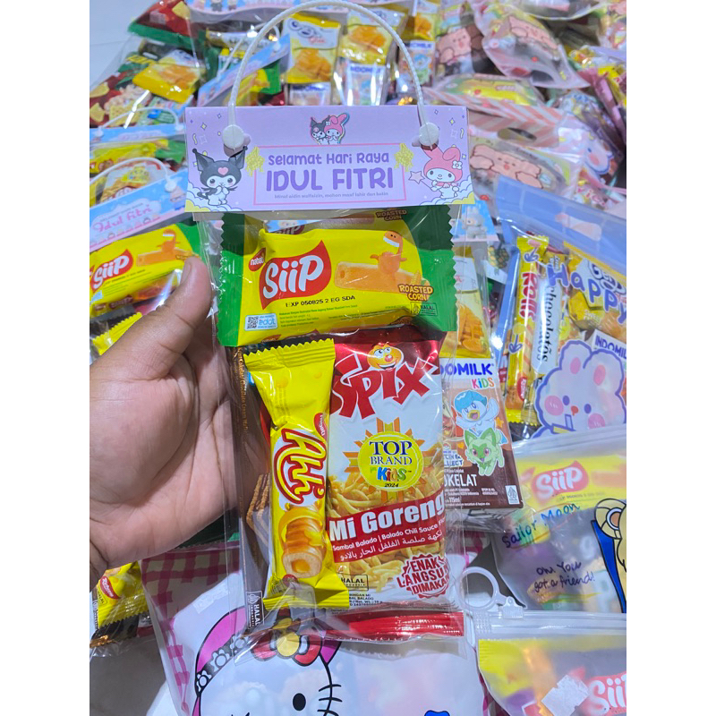 

AN - SNACK LEBARAN ANAK Rp. 5000,-