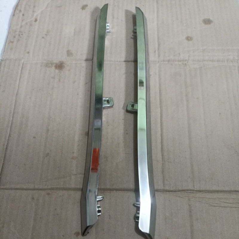 list gril chrome atas kanan &kiri grand innova 2014 2015 original