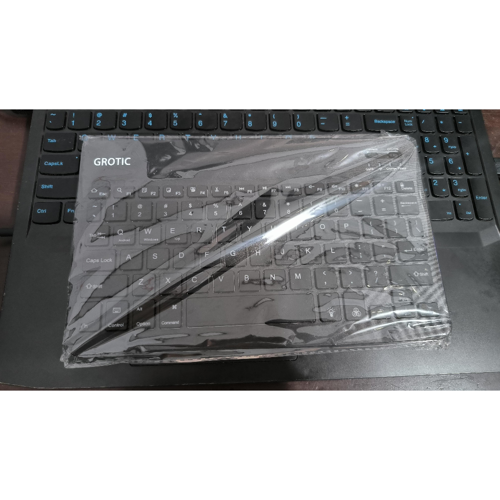 Keyboard Bluetooth GROTIC Bekas