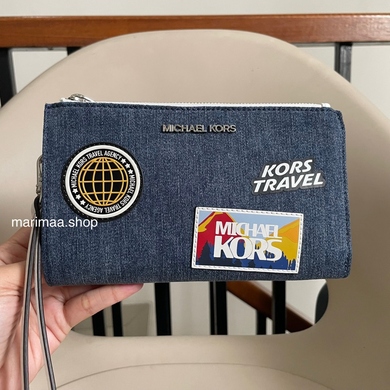 Dompet hp MK jet set travel wrislet double zip denim wallet