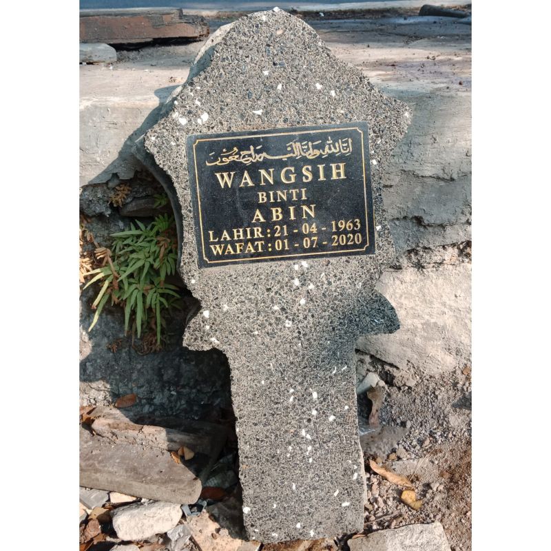 BATU NISAN MODEL PADUNG TANCAP