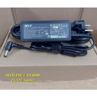 Adaptor Charger Laptop Acer Z3 Z3-451 Z3-451/8 ( 19V - 2.1A )