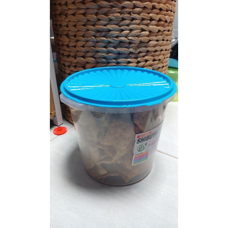 

Keripik Bawang 500gr free Toples