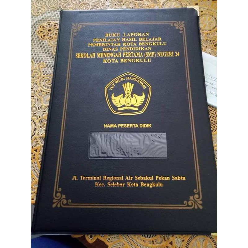 

Sampul Raport Sablon Emas Custom TK SD SMP SMA