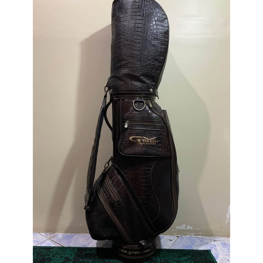 TAS GOLF MERK GV-TOUR MOTIF KULIT BUAYA