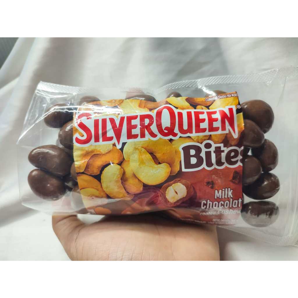 

Silverqueen Bites Almond 250 gr/ Silverqueen Bites Mede / Coklat Silver Queen Kiloan / Coklat Premium Kiloan