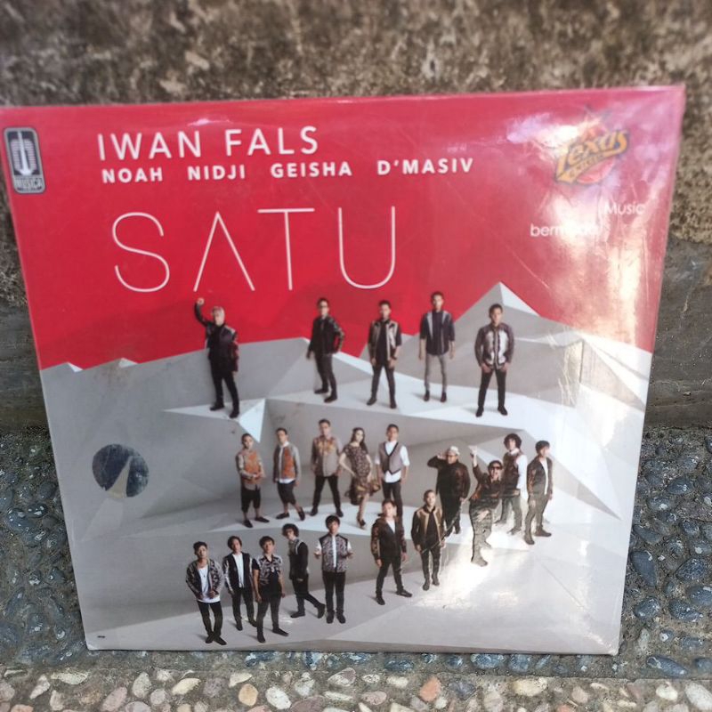 cd iwan fals - satu