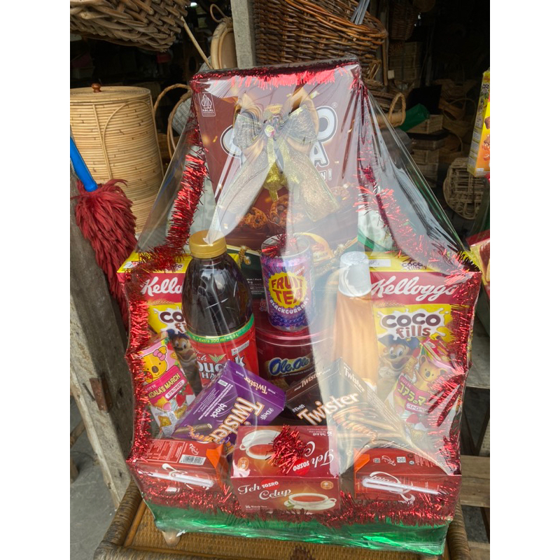 

parsel hampers makanan lebaran