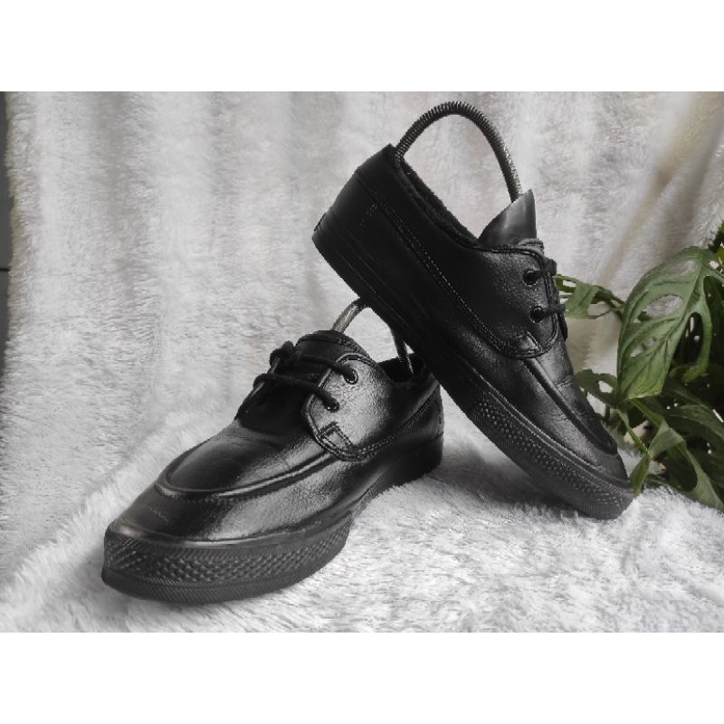 Sepatu Converse Kulit 2nd Original