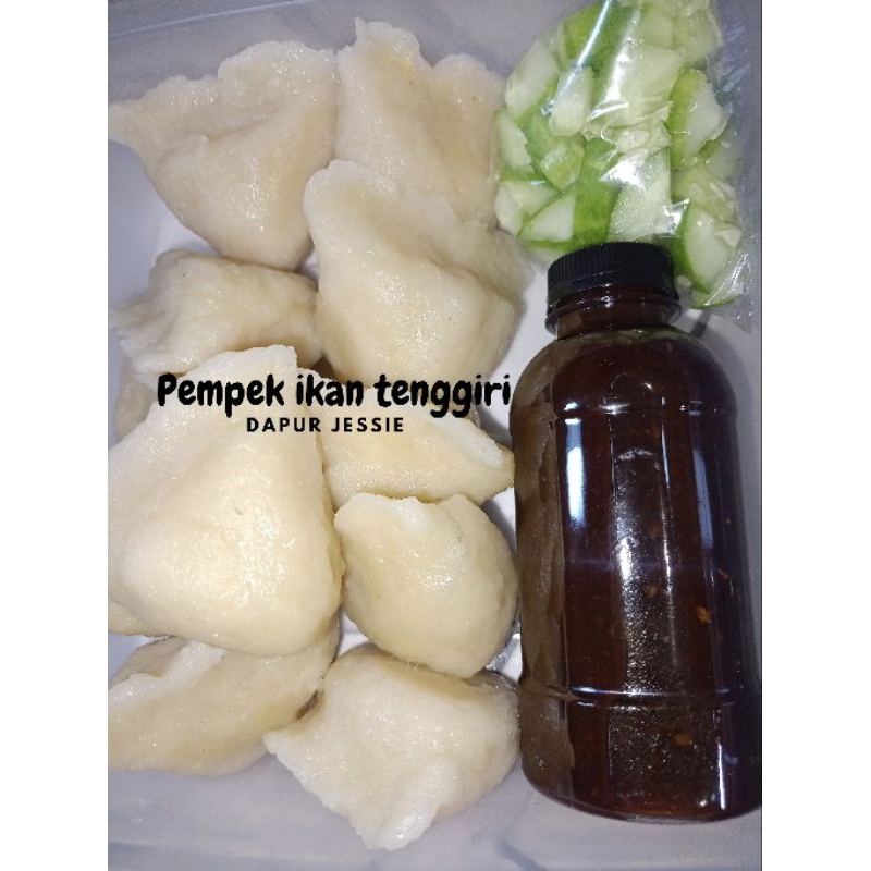 

pempek ikan tenggiri telur