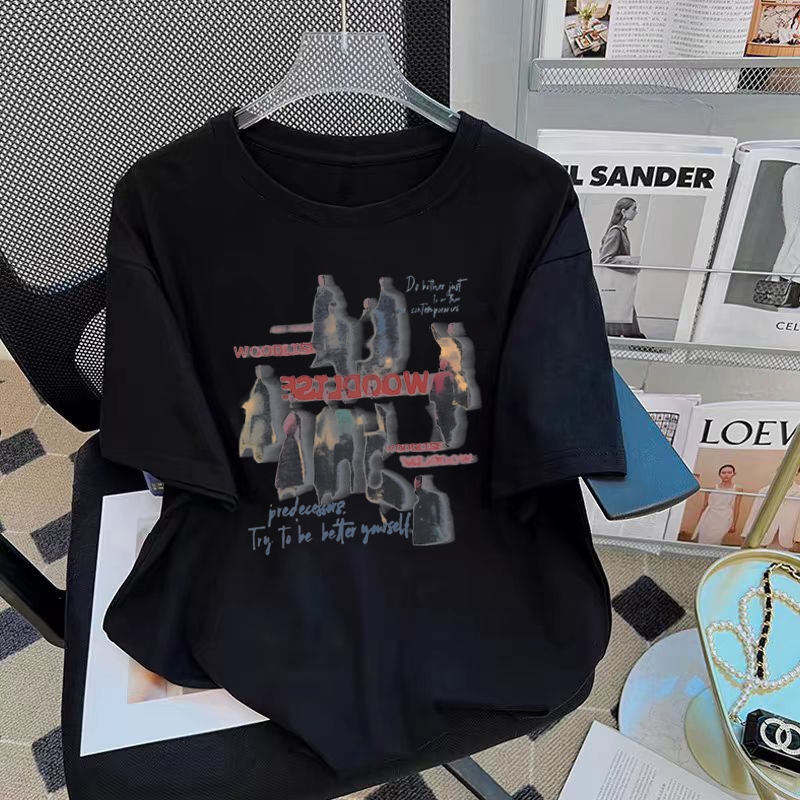 Kaos gaya jalanan Amerika untuk pria dan wanita Kaos Korea pakaian kebesaran kaos distro retro pasan