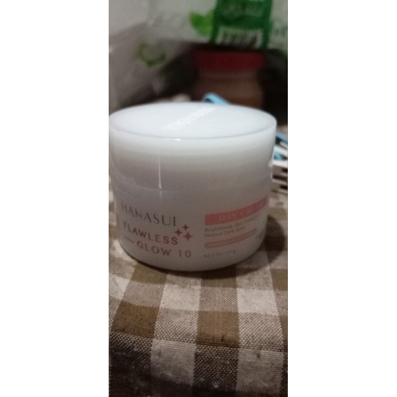 day cream hanasui