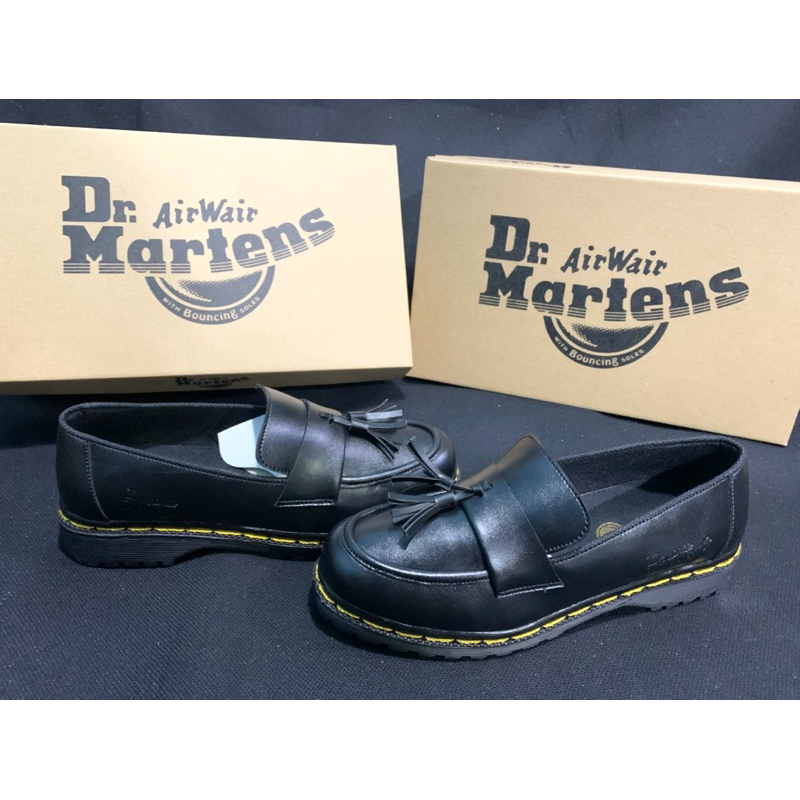 Sepatu Loafer Wanita